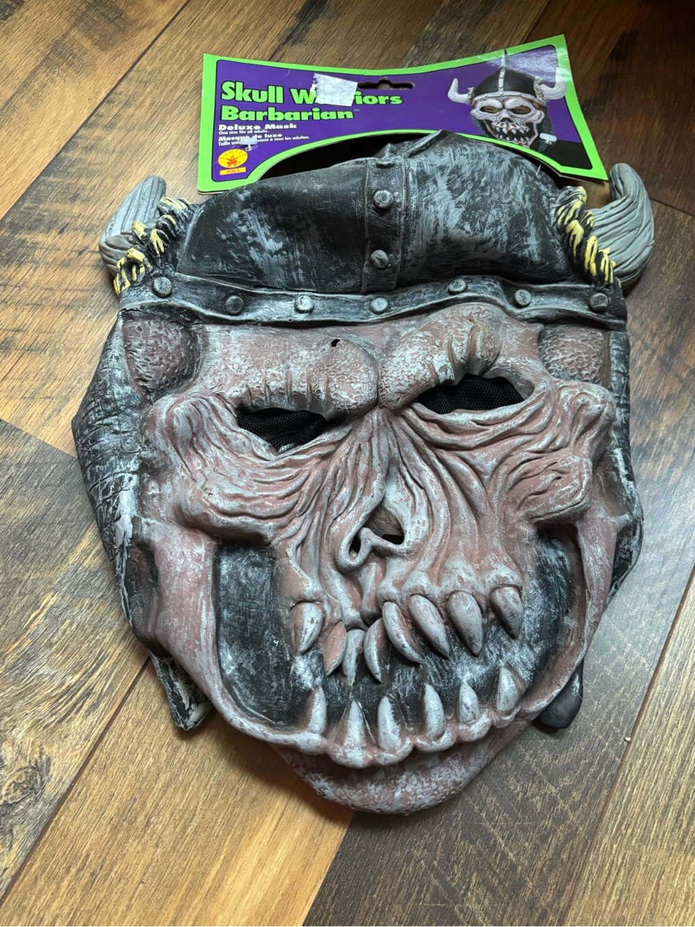 Vintage rubies skull warrior barbarian Halloween mask 2003 w/ tags